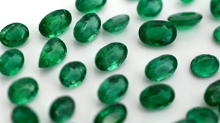 Shop Loose Emerald Stones in Chordia Jewels