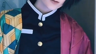 کاسپلی از گیو [شیطان کش]