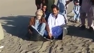 سرگرمی بلوچ ها!!!