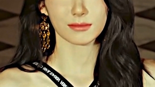 ادیت Sneakers ایتزی