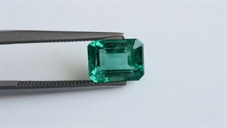 Emerald Stone for Sale | Chordia Jewels