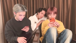 لایو استری کیدز(هیونجین آی ان و هان) با زیرنویس آنلاین♡♡ کپشن