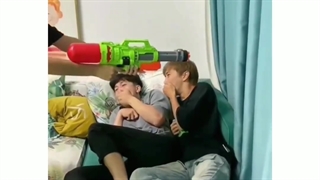 این بازی خیلی خوبه لامصب⁦ಥ⁠_⁠ಥ⁩