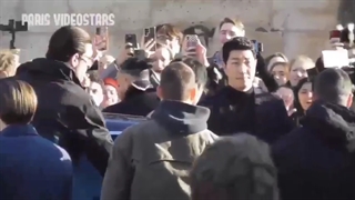 وقتی پارک جیمین انقدررر جذاب و باشکوه وارد صحنه میشه