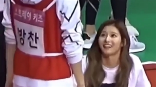 دوستی سانا و بنگچان :)))))