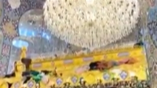 رقص لوسترها در حرم زینب