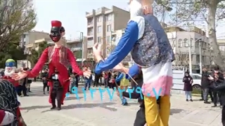 عروسک غول پیکر