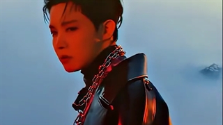 Happy birthday JHope*+:｡.｡　｡.｡:+**･ﾟﾟ･*:.｡..｡.:*ﾟ:*:✼✿