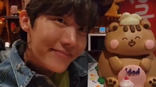 هوپی برای تولدش اومده لایو ویورس