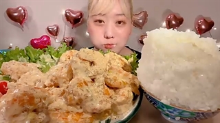 ASMR 巨大な海老マヨ Fried Shrimp in Mayonnaise Sause【日本語字幕】【咀嚼音/Mukbang/Eating Sounds】