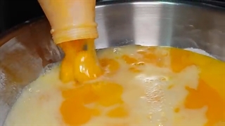 Homemade Italian gelato ice cream, Gelato bubble waffle making / 手工義式冰淇淋, 冰淇淋雞蛋仔 -Taiwan street food