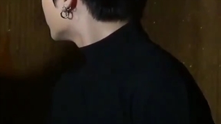 من وقتی پاسخنامه سوالای امتحانیو با پاسخنامه خودم مقایسه میکنم: