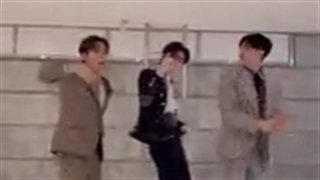 چالش "fighting" از سونتین همراه سونگهون انهایپن