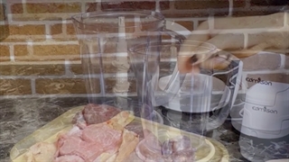 تهیه گوشت چرخ کرده با خردکن