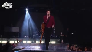 لیست آهنگ شاد انگلیسی | There’s Nothing Holdin’ Me Back
