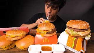 ASMR McDonalds Burgers: Big Mac, Double Cheeseburger, Triple Cheeseburger, Quarter Pounder & Sauce