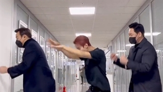 حقیقتا دیگه اخریشه چالش fighting بوسوکسون با بادیگاردای کیوتتتت سونتین :>