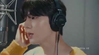 زمان قدم زدن در میان خاطرات (هوانگ مین هیون)