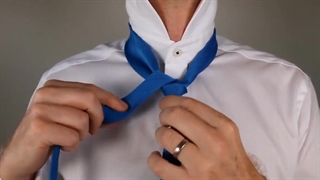 آموزش بستن کراوات با 7 روش آسان و متنوع با آنی حامی Ani Hami