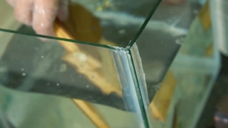 تست محصول Akfix 360FC روی سطح چوبی