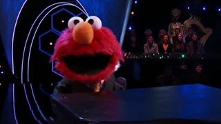 کاور آهنگ ‘Dynamite’ بی‌تی‌اس توسط 'Sesame Street' در 'FOX’s The Masked Singer'