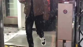 اخه چرا انقدر کیوتی LAY