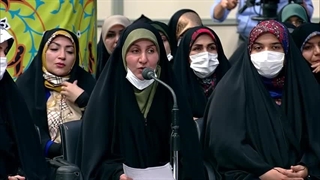 شعرخوانی خانم الهام صفالو در دیدار رمضانی با رهبر معظم انقلاب ۱۴۰۲/۰۱/۱۶