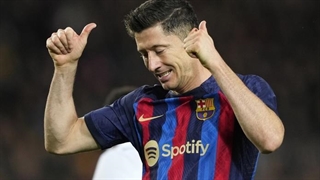 صحنه مشکوک به پنالتی روی لواندوفسکی در الکلاسیکو (16 فروردین 1402)