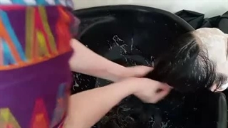 نحوه انجام پروتئین تراپی مو