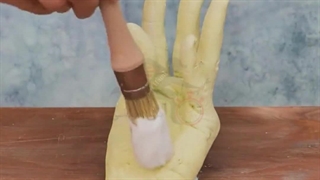 ساخت اثر هنری زیبا از قالب دست و شیشه لامپ با آنی حامی Ani Hami