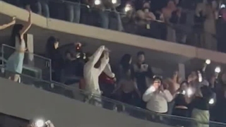 اینجا یونگی میگه کنسرت منه، به من توجه کنید