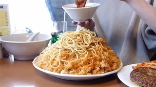 横浜からきたデカ盛りの数々があぁ^～心がぴょんぴょんするんじゃぁ^～【大食い】