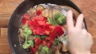 طرز تهیه خوراک گوشت و سوسیس