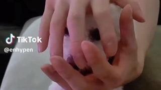 تیک تاک سونگهون انهایپن با اهنگ Flower