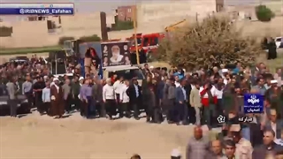 تشییع و تدفین پدر شهیدان ضیایی در گلزار شهدای قهنویه شهر مبارکه اصفهان
