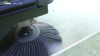 نظافت مکانیزه محوطه و فضاها با دستگاه های ایتالیایی LAVOR