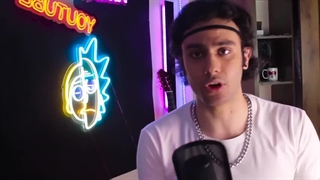 امیر تی چی_تا_کِی_قراره_به_مخاطب_دروغ_بگیم_و_مخاطب_رو_خر_فرض_کنیم؟P2