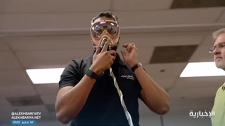 تدریب رائد الفضاء السعودی علی القرنی استعداداً لرحلة الفضاء