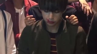 تراپی جدید: تماشای خوردن توت فرنگی توسط کیم تهیونگ