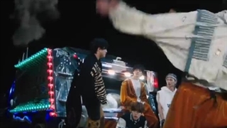 ام وی و آلبوم جدید استری کیدز منتشر شد (لینک کپشن)