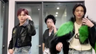 چالش استری کیدز( دنس راچا) با آهنگ S_Class