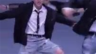 فنکم changbin از stray kids تو اجرای s-class در studio choom