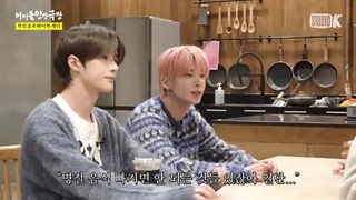 برنامه idol human teater باحضور تی اکس تی با زیرنویس فارسی/انگلیسی