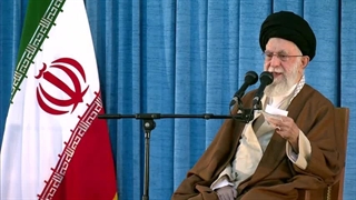 رهبر معظم انقلاب : طراحی همه جانبه دشمن در اغتشاشات پاییز 1401