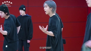 قسمت دوم اینترو فول آلبوم 5STAr