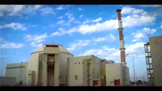 نماهنگ من انقلابی ام با اجرای صادق آهنگران