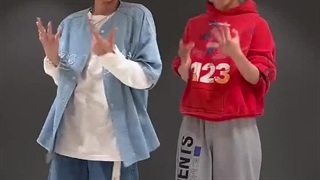 چالش تیک تاک ته یونگ و شیائوجون با آهنگ Shalala