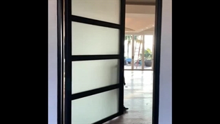 درب پیوت شیشه ای لابی۸۸۴۵۴۵۲۴_۰۲۱