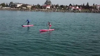 تفریح بی نظیر پدلبردینگ با پدل برد پویانیز