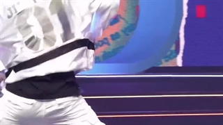 ⋆ فن کم کیم جی وونگ " Kim Jiwoong " عضو گروه زیروبیس‌وان " ZeroBaseOne " در اجرای New kidz on the Block